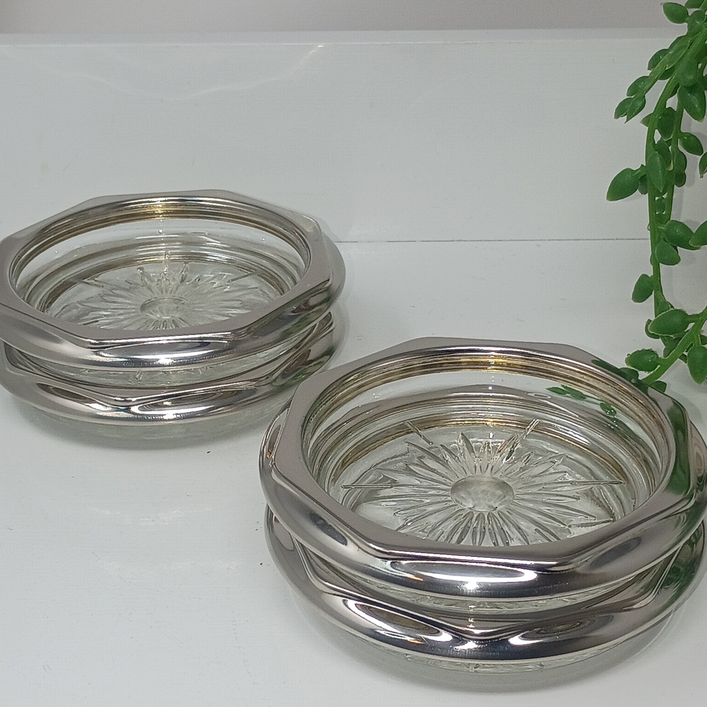 Glass Coaster Set with Silver Rim - Clear - Picture 6 of 7
